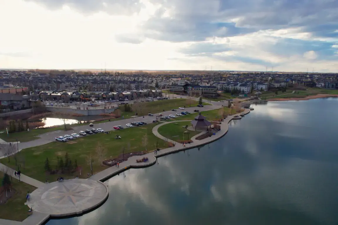 A residential street in Westmere (Chestermere)